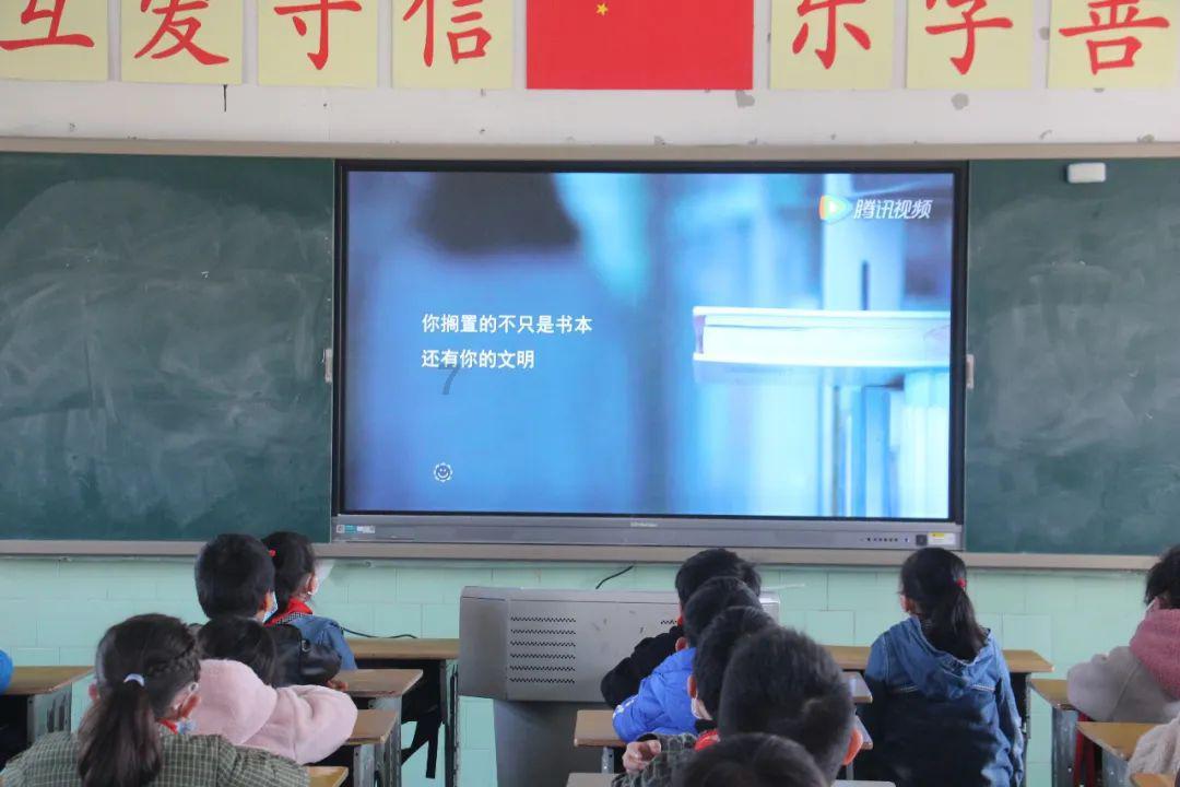 手机号码免费测吉凶游戏画面